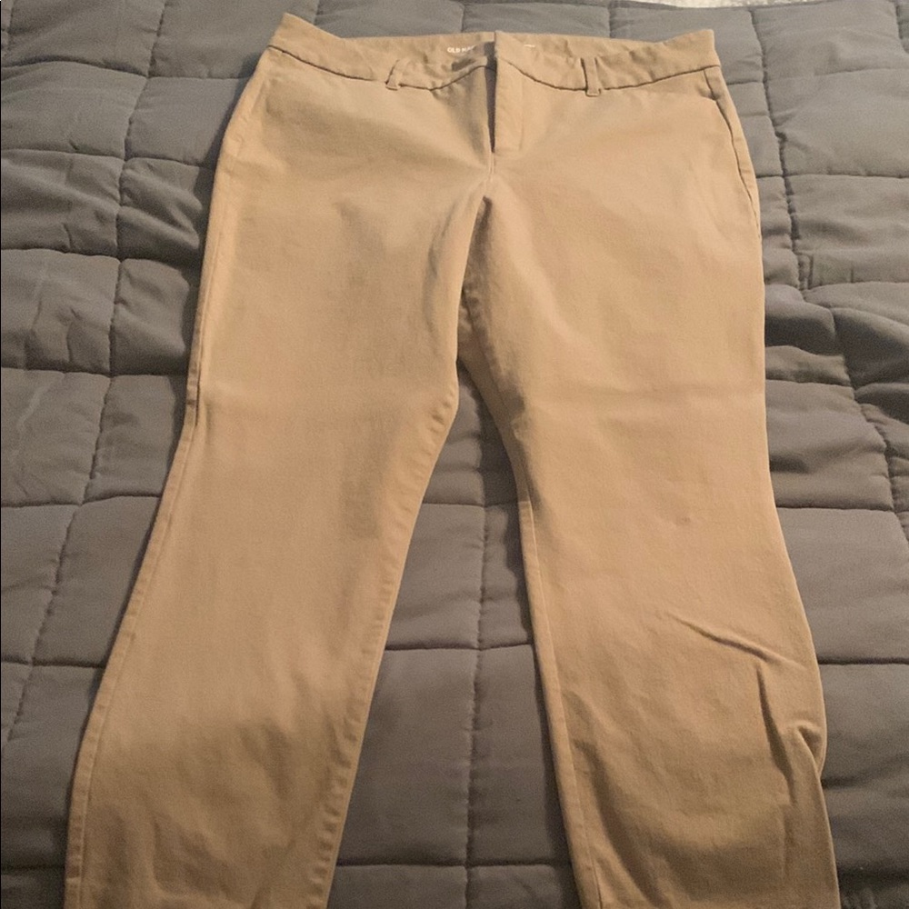 Old Navy Pixie Skinny Classic Tan Pants